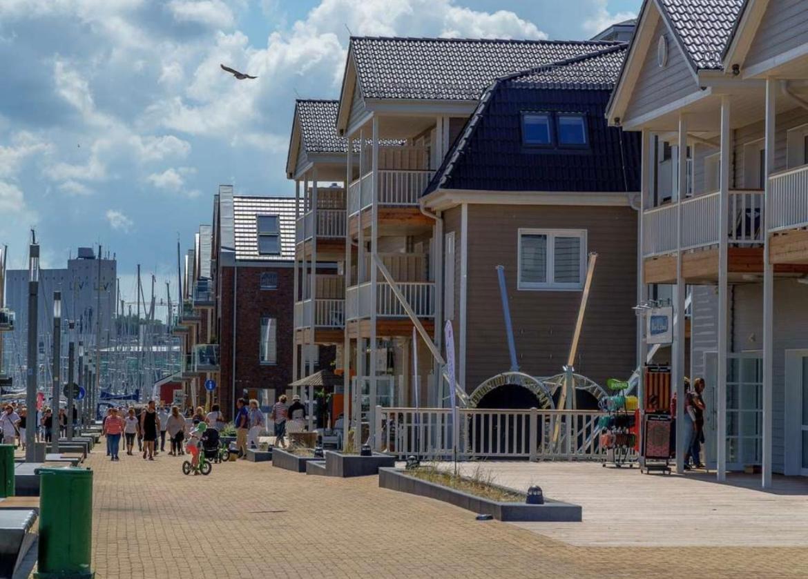 Oase An Der Ostsee Mit 2 Schlafzimmern Heiligenhafen Exterior photo